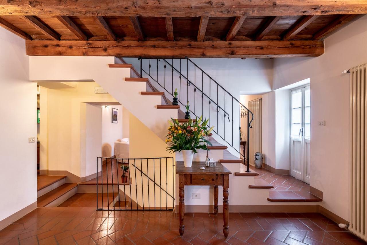 La Locanda Del Povero Diavolo Torriana Luaran gambar